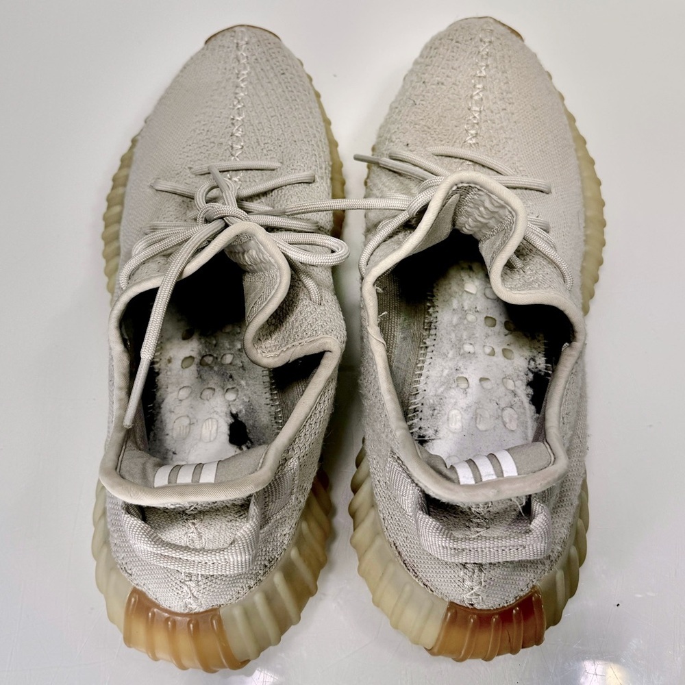Adidas Yeezy Boost 350 V2 Light Gray Sesame Lace Up Sneakers Size 13 - Picture 11 of 13